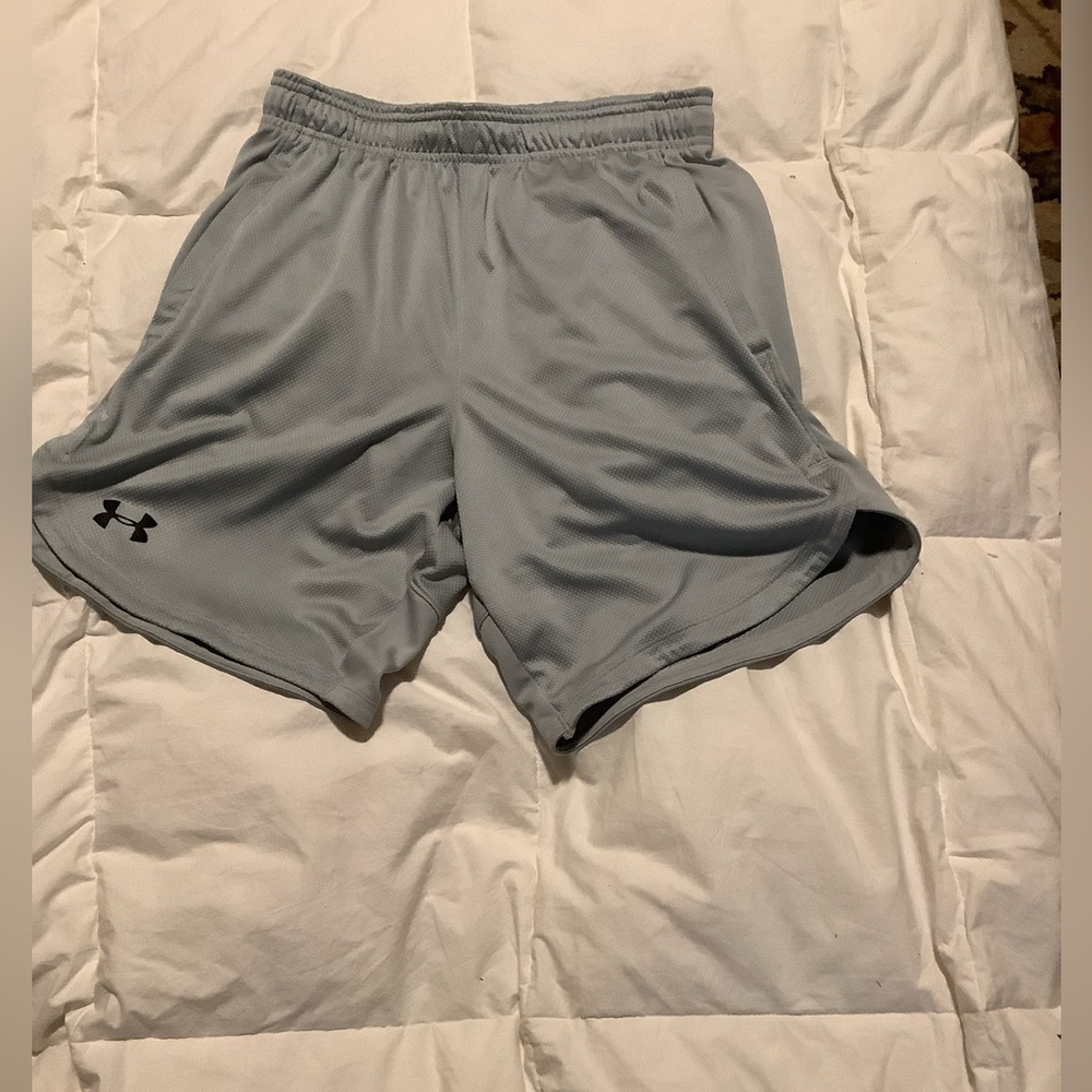 NWOT under armour shorts medium light grey